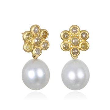 18 Karat Gold Milky Diamond Daisy Stud Earrings with White South Sea Pearl Drops