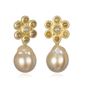 18 Karat Gold Raw Diamond Daisy Stud Earrings with Golden South Sea Pearl Drops