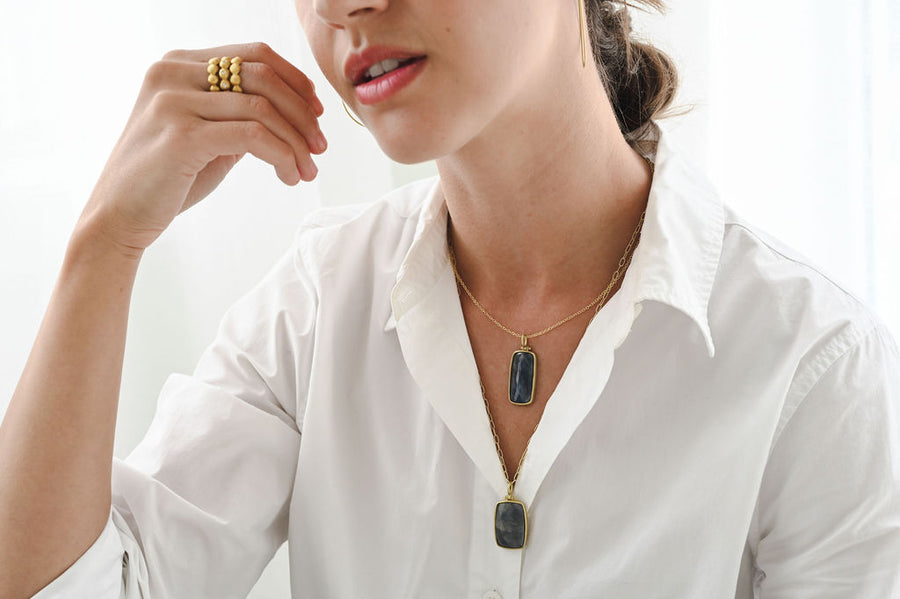 18 Karat Gold Blue Sapphire Slice Hinged Pendant