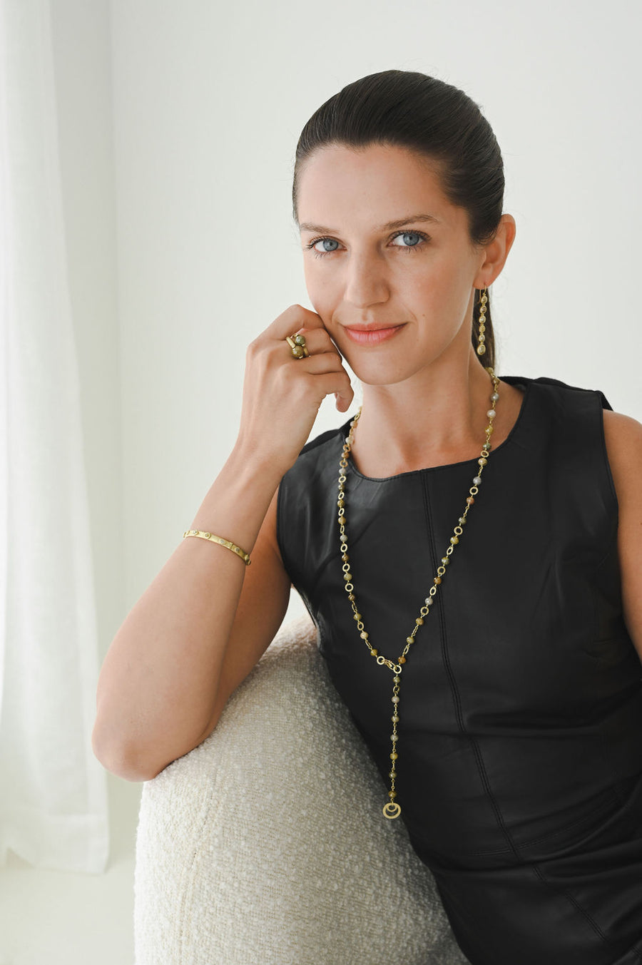 18 Karat Gold Milky Diamond Bead Necklace