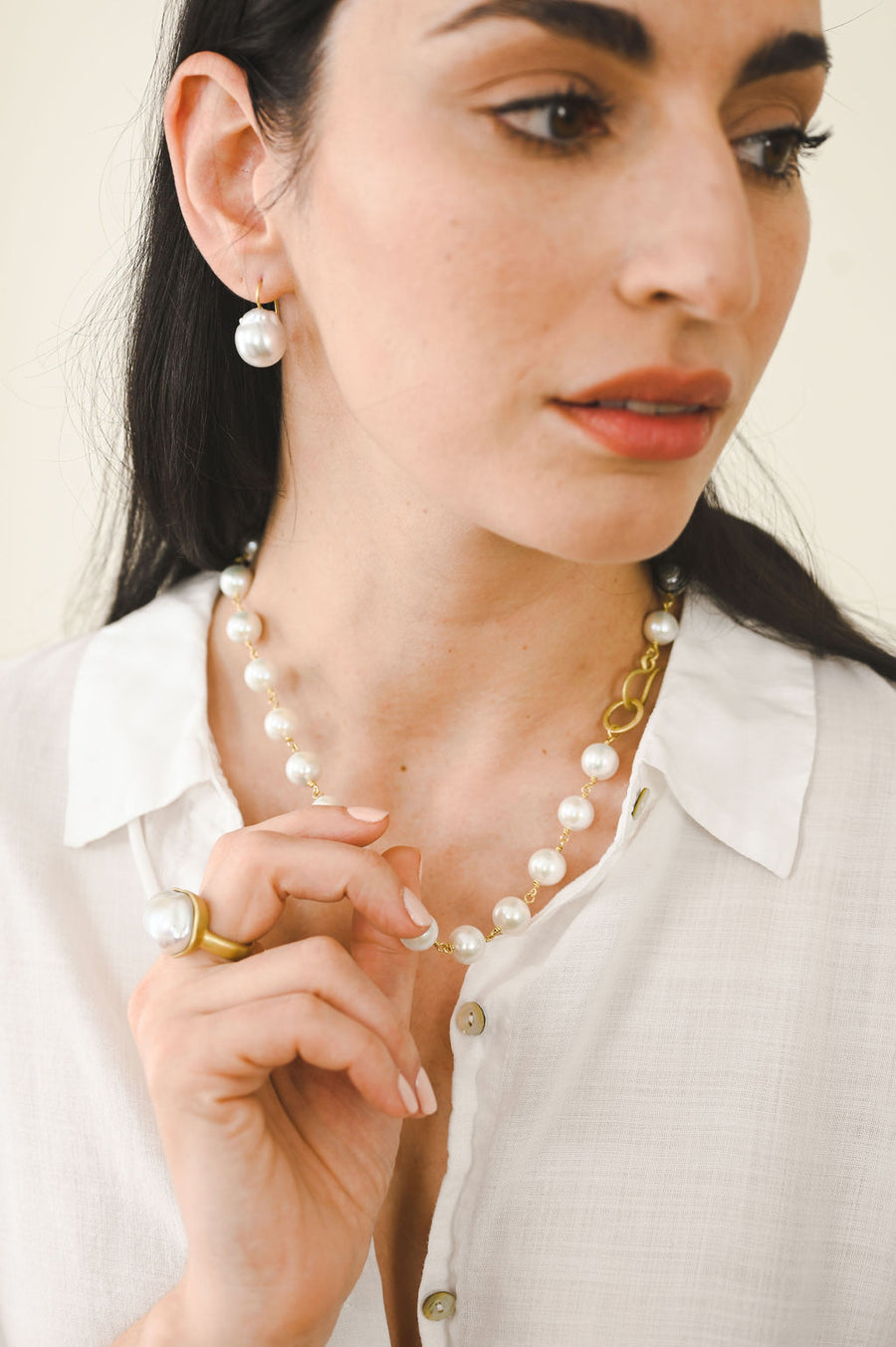18 karat Gold White South Sea Baroque Pearl Earrings