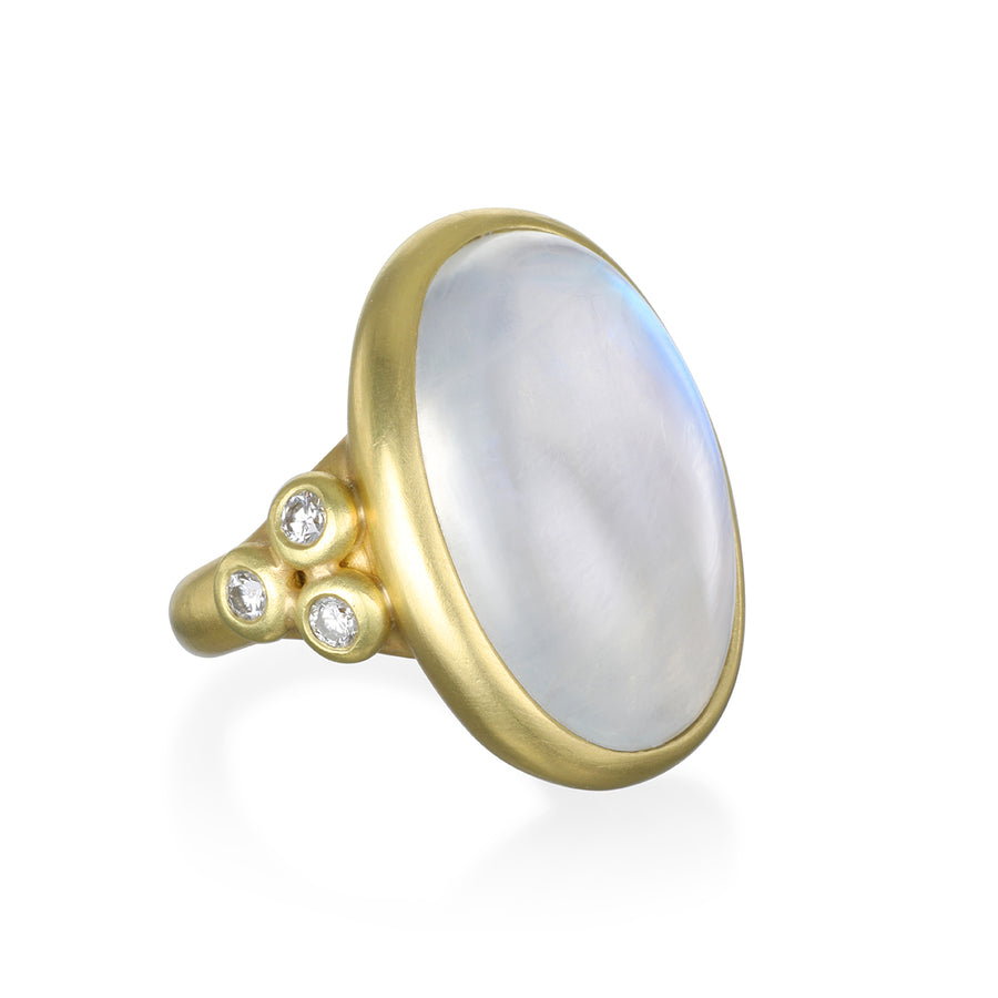 18 Karat Gold Moonstone Triple Diamond Bead Ring