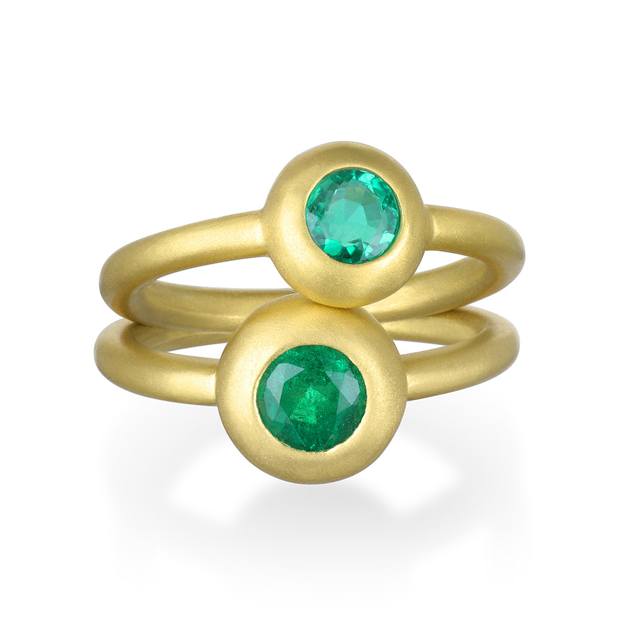 18 Karat Gold Brazilian Emerald Dome Ring