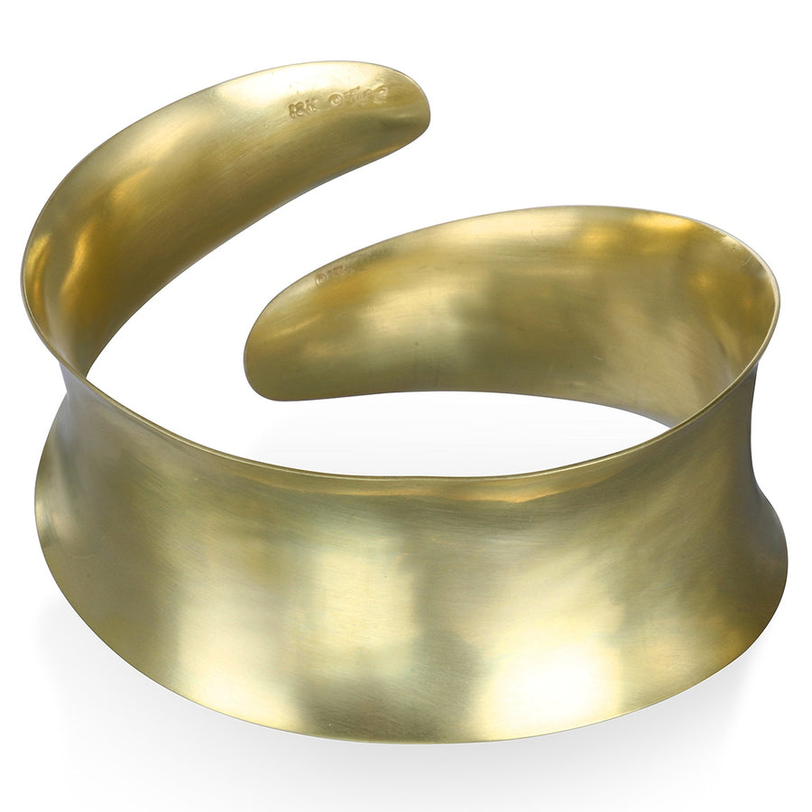 18 Karat Gold Anticlastic Bypass Cuff