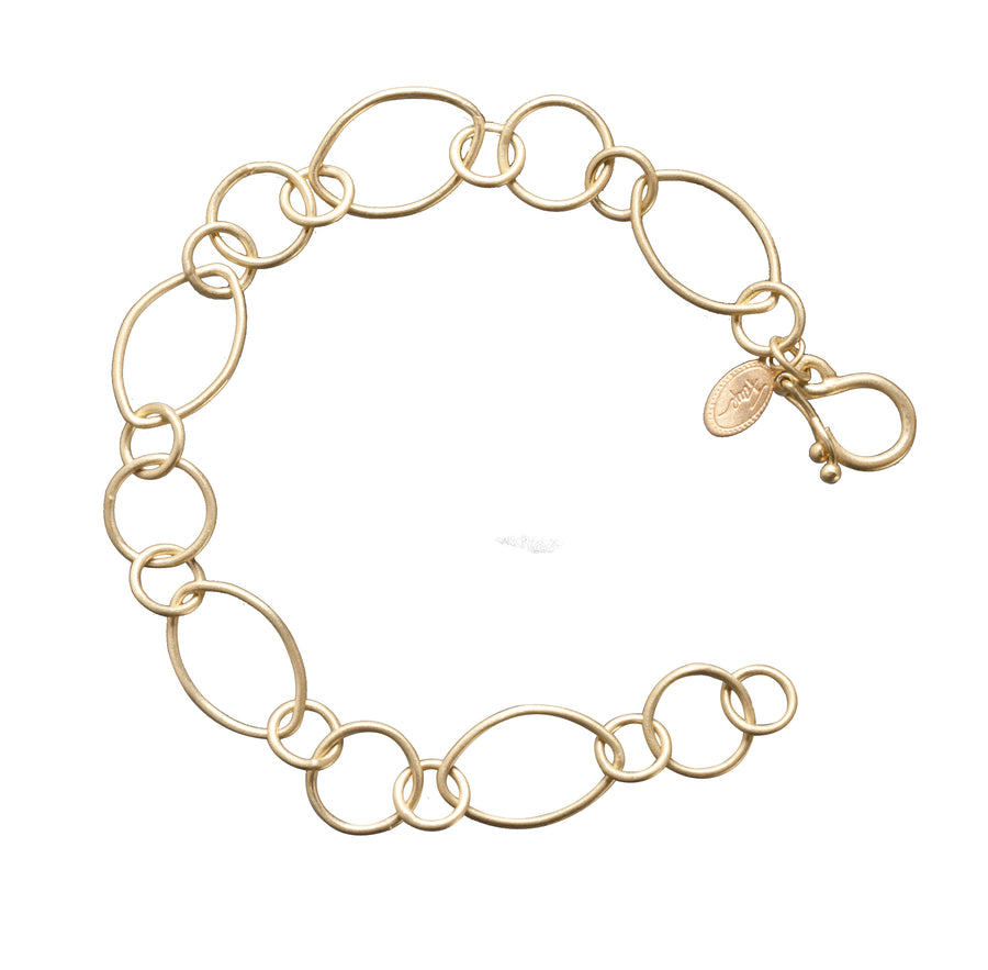 18 Karat Gold Marquise Round Link Bracelet