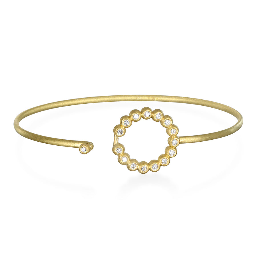 Round Closure Diamond Bracelet