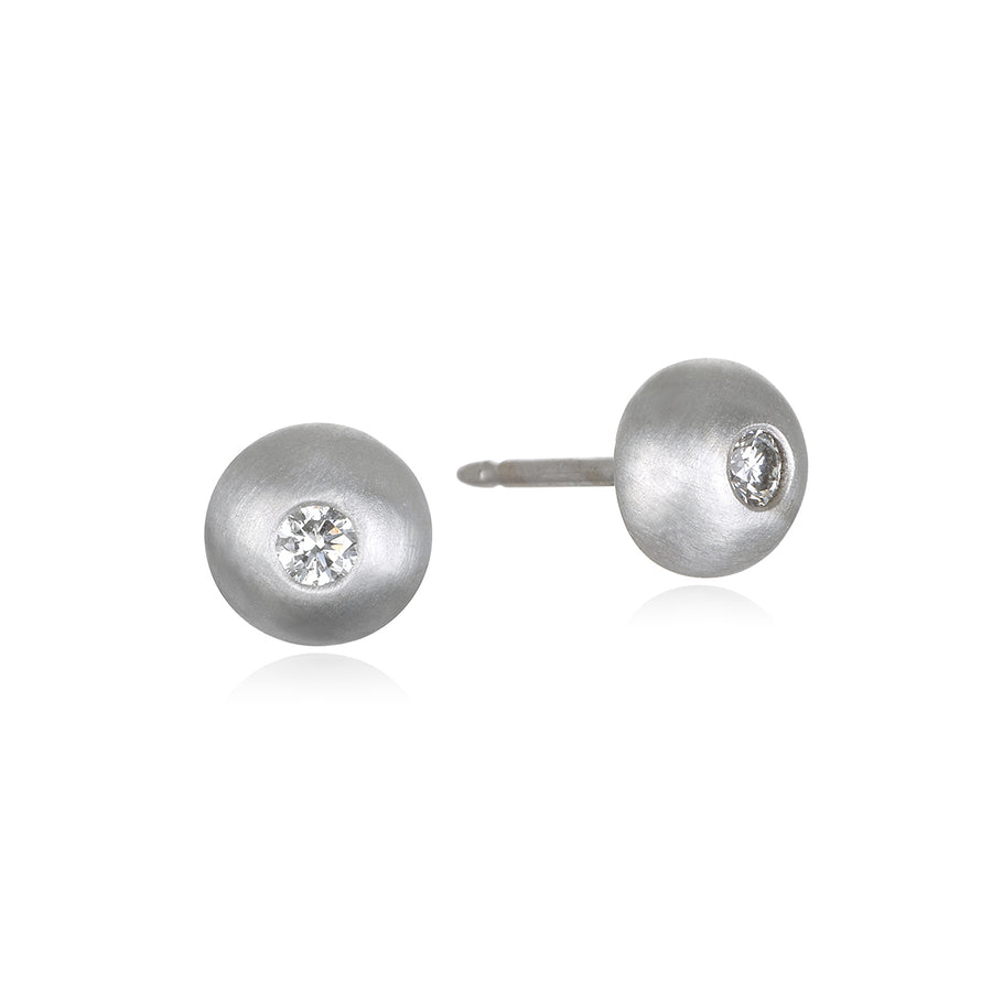 18 Karat White Gold Diamond Dome Studs