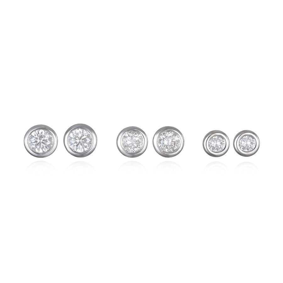 18 Karat White Gold Diamond Martini Bezel Studs
