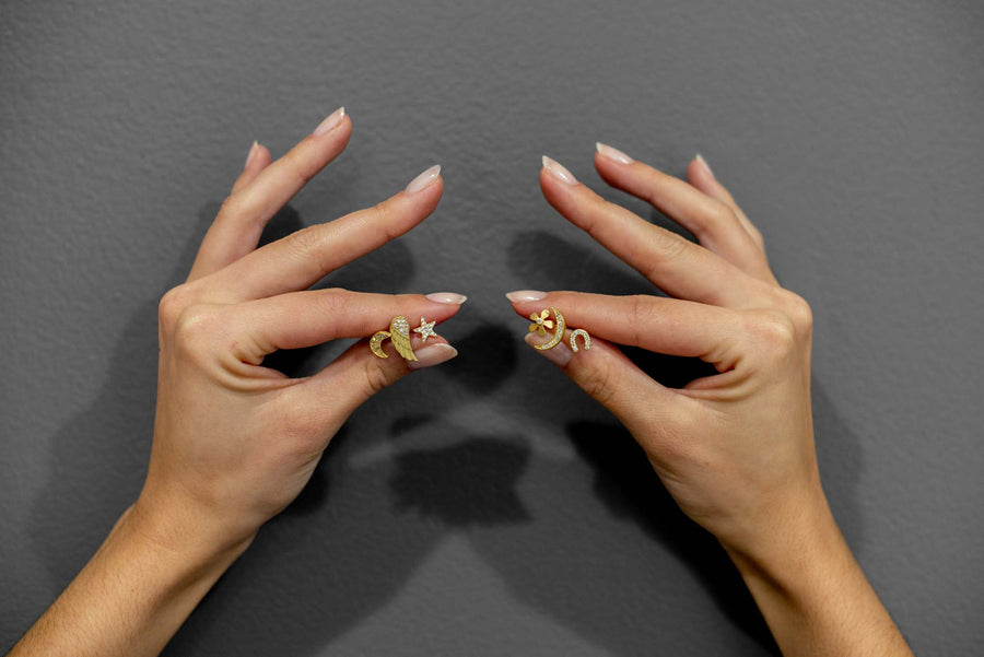 18 Karat Gold Diamond Crescent Moon Studs