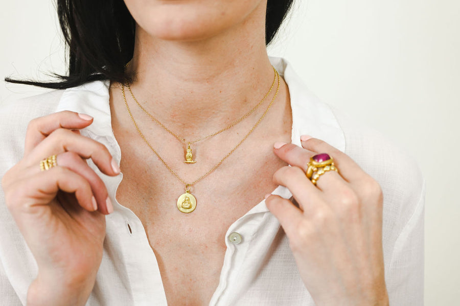 18 Karat Gold Owl Charm