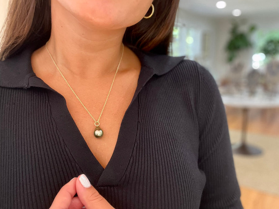 18 Karat Gold Black Tahitian Baroque Pearl Pendant