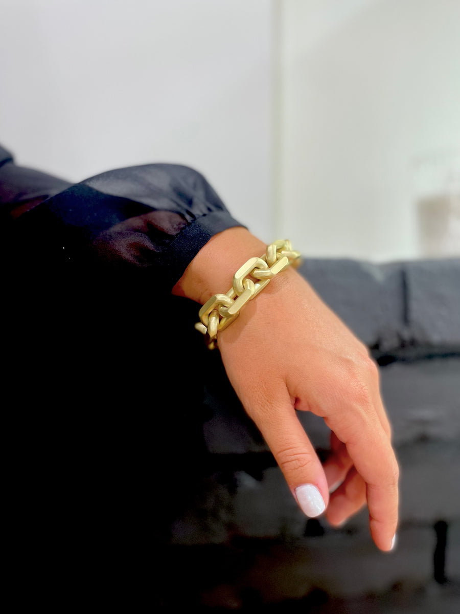 18 Karat Gold Knife Edge Link Bracelet