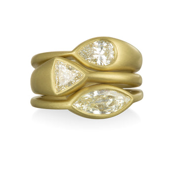 Pear-shaped Diamond Ring