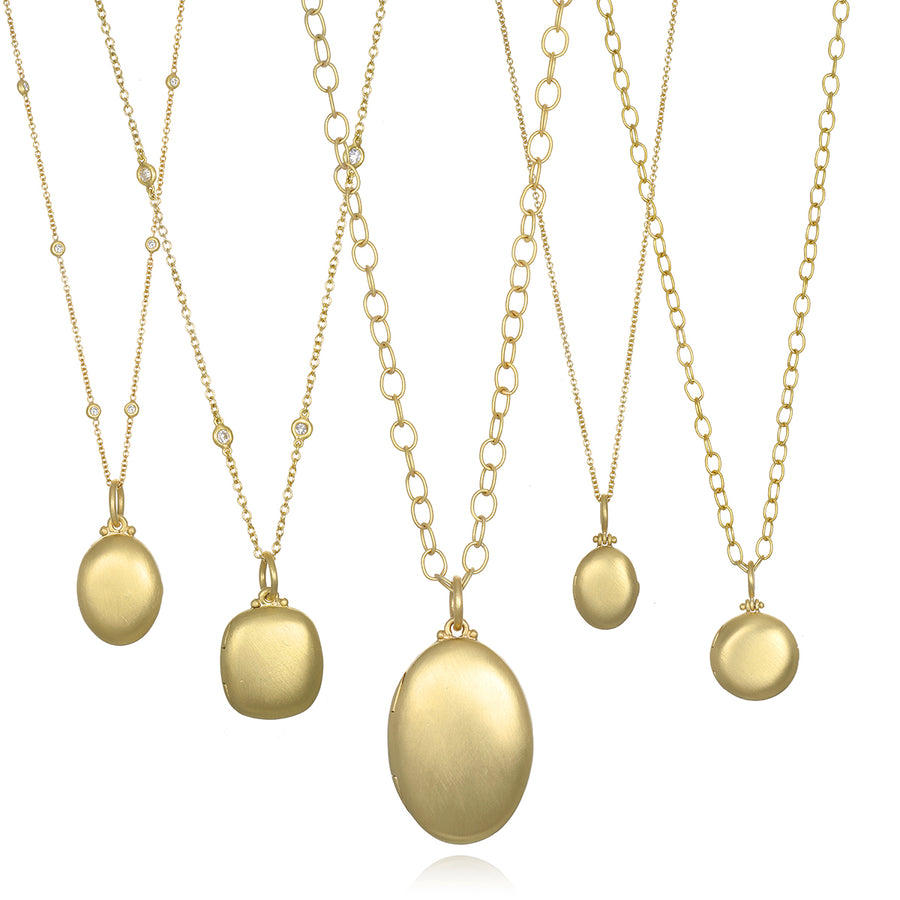 18 Karat Gold Small Oval Locket
