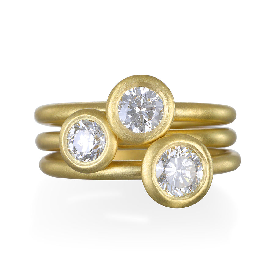 Round Brilliant Cut Diamond Solitaire Bezel Ring