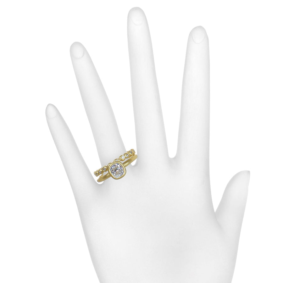 18 Karat Gold Old European Cut Cushion Diamond Engagement Ring - 1.40 Carats