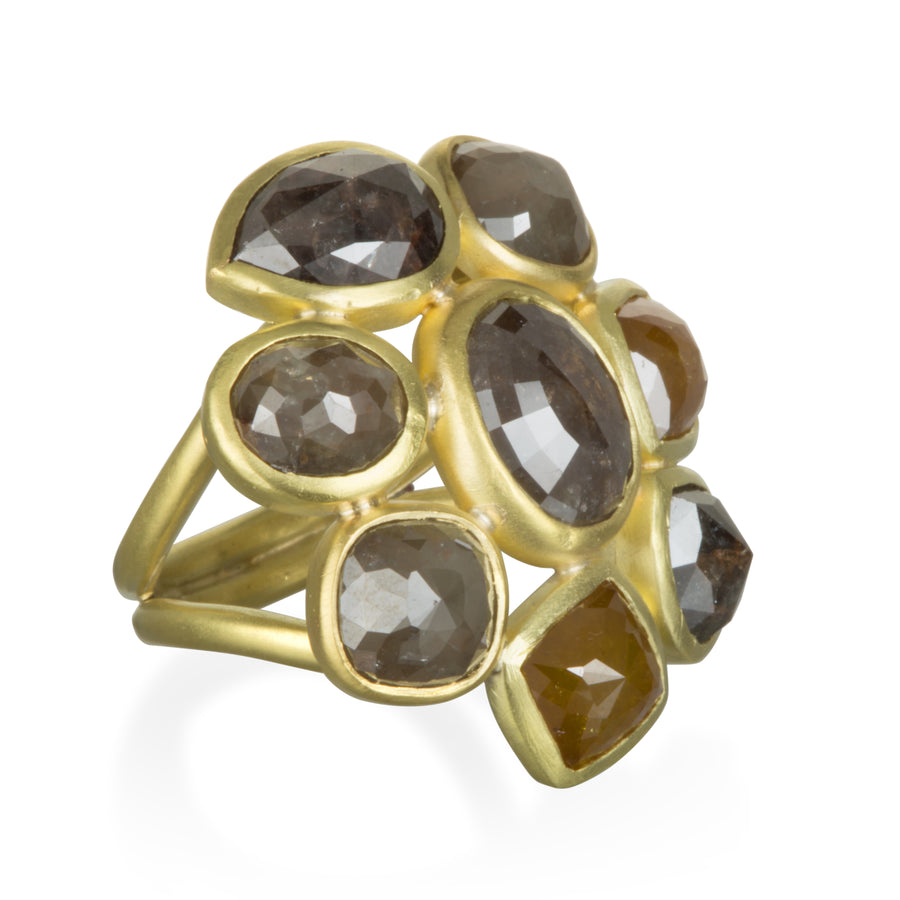 18 Karat Gold Milky Diamond Daisy Ring