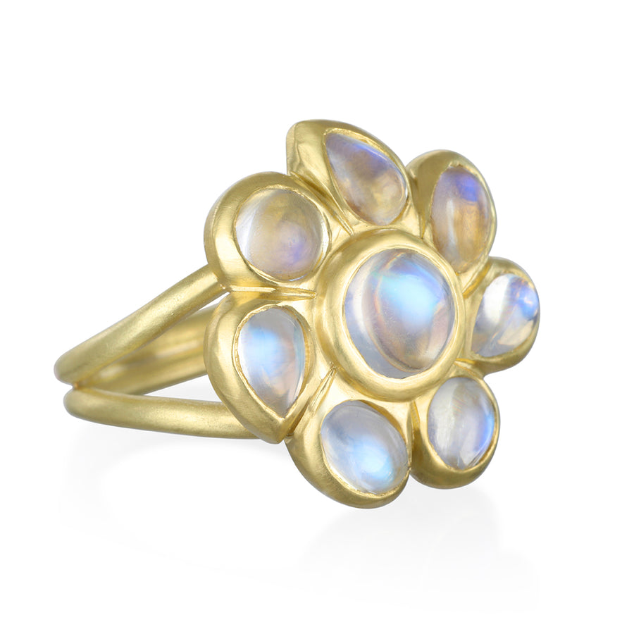 18 Karat Gold Ceylon Moonstone Daisy Bezel Ring