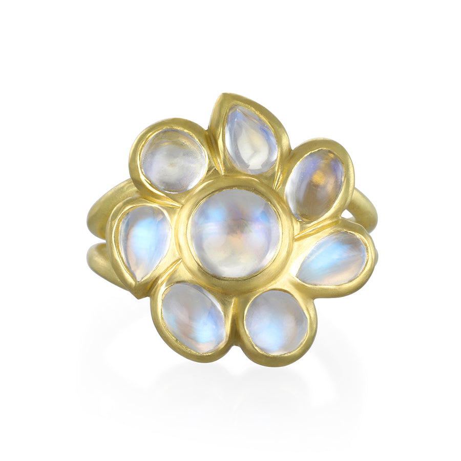 18 Karat Gold Ceylon Blue Moonstone Daisy Ring