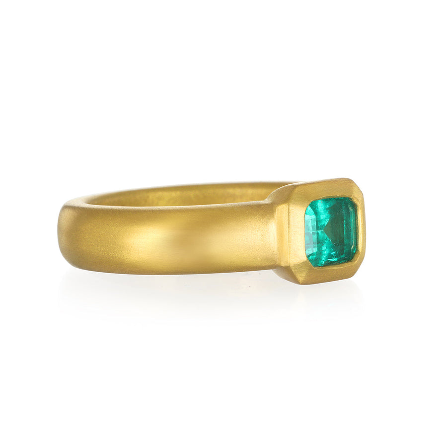 22 Karat Gold Colombian Emerald Bezel Ring
