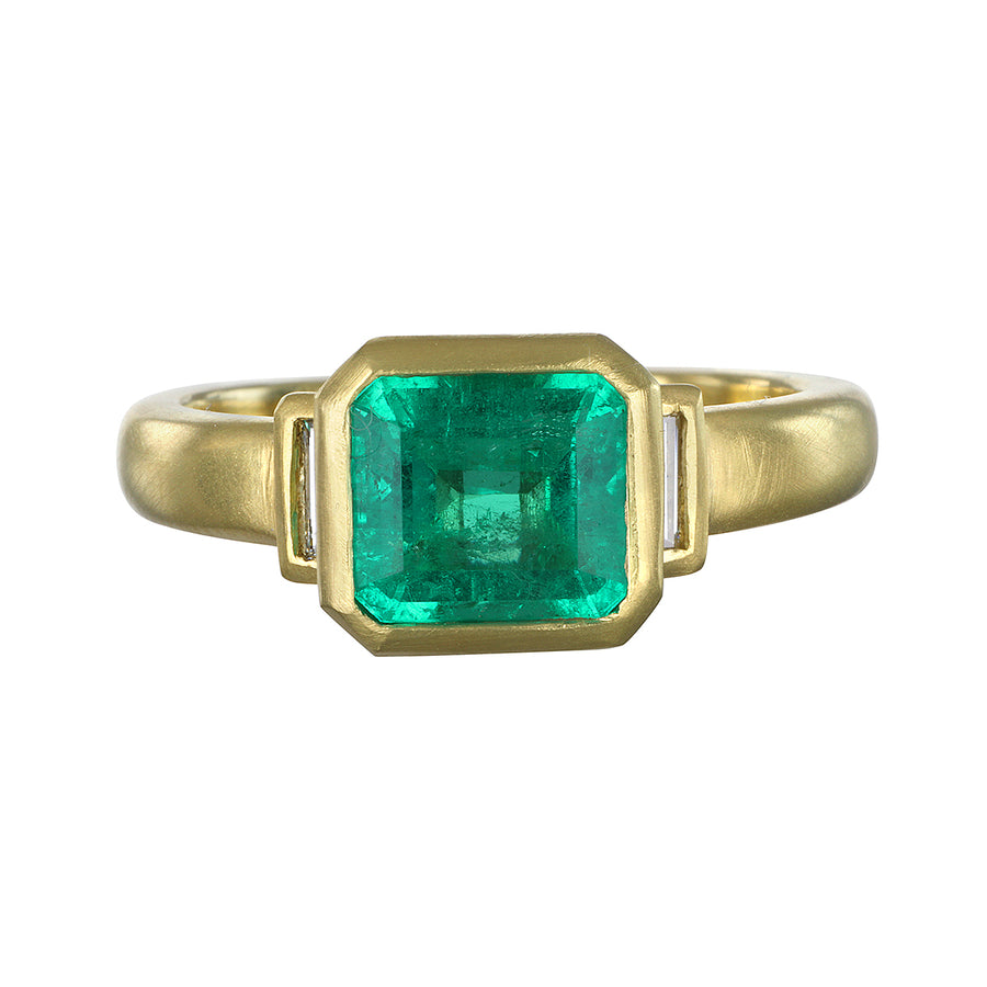 18 Karat Gold Colombian Emerald Diamond Ring