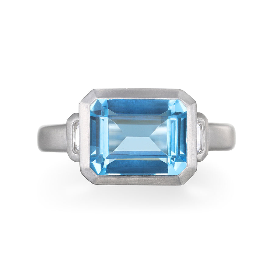 Platinum Aquamarine Diamond Ring