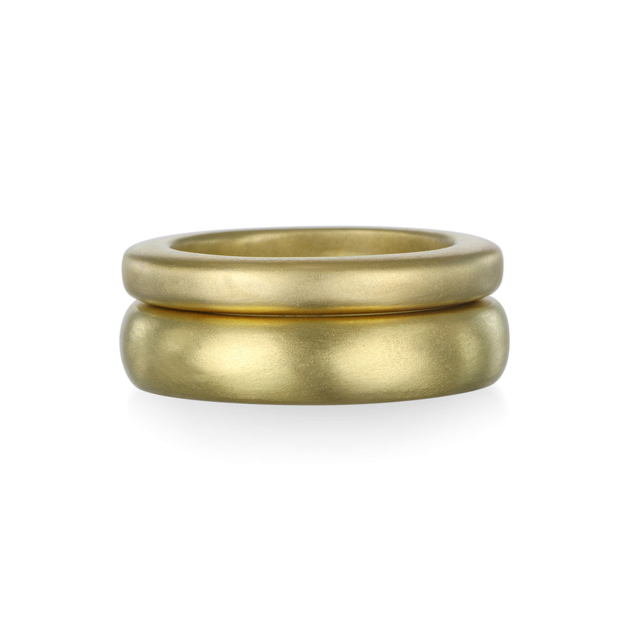 18 Karat Gold Wide Comfort Band