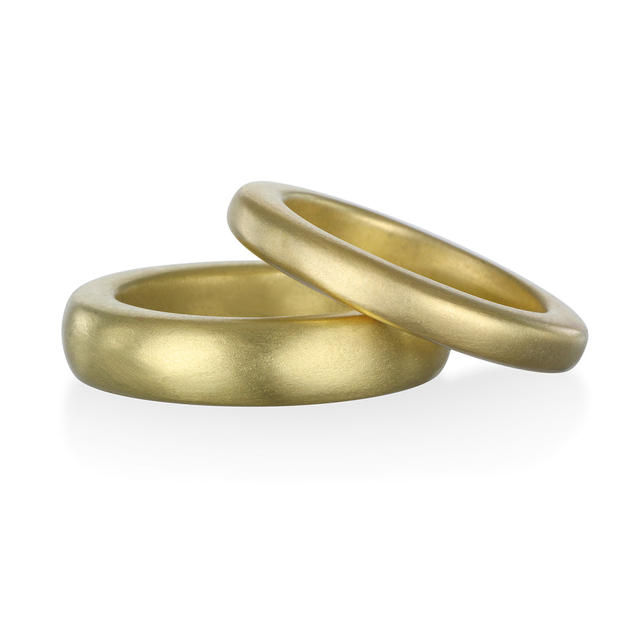 18 Karat Gold Wide Comfort Band