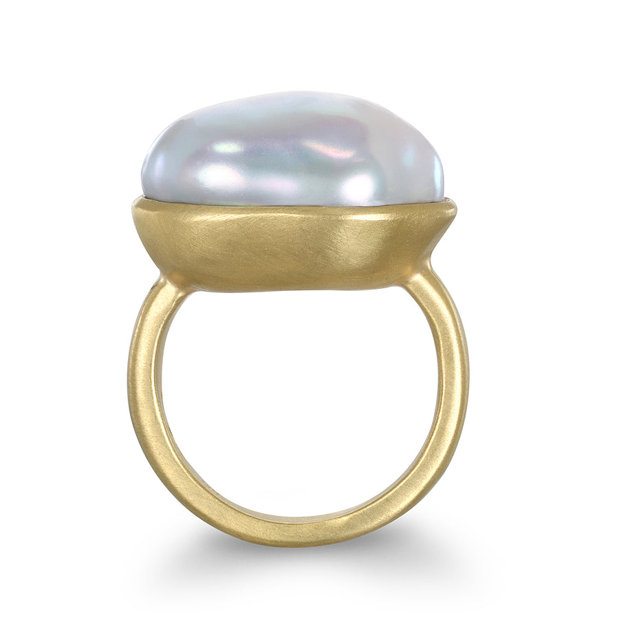 18 Karat Gold White Baroque Freshwater Pearl Ring