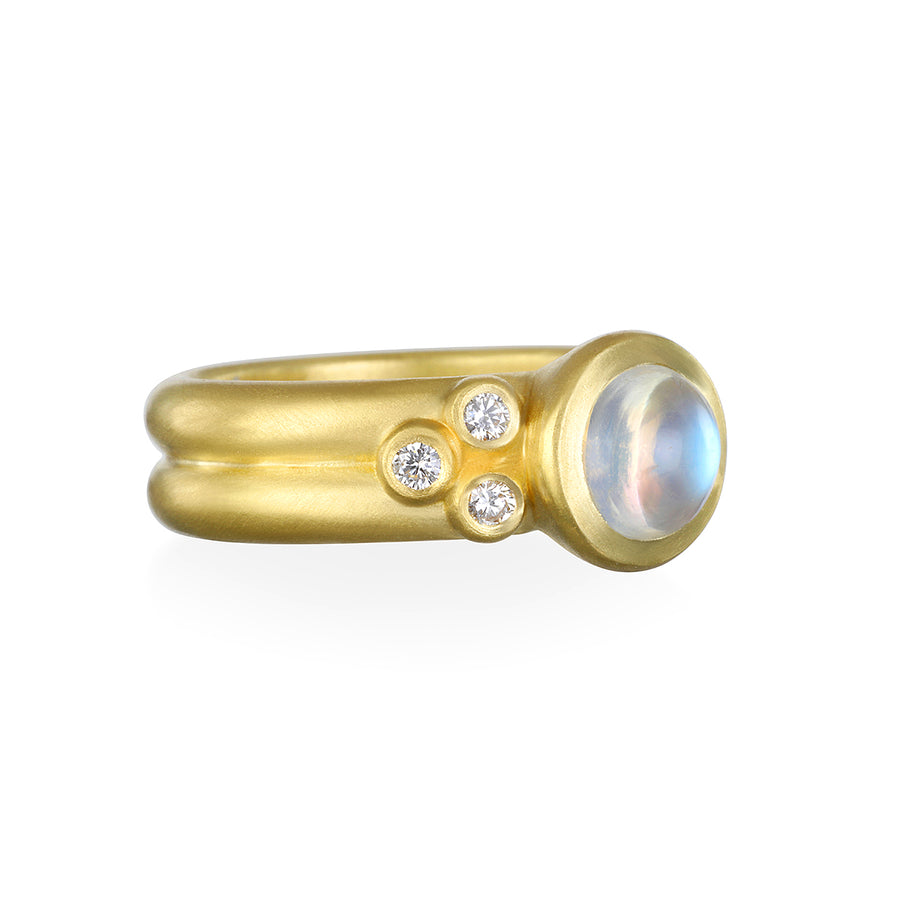 18 Karat Gold Moonstone Bezel Ring with Triple Diamond Granulation