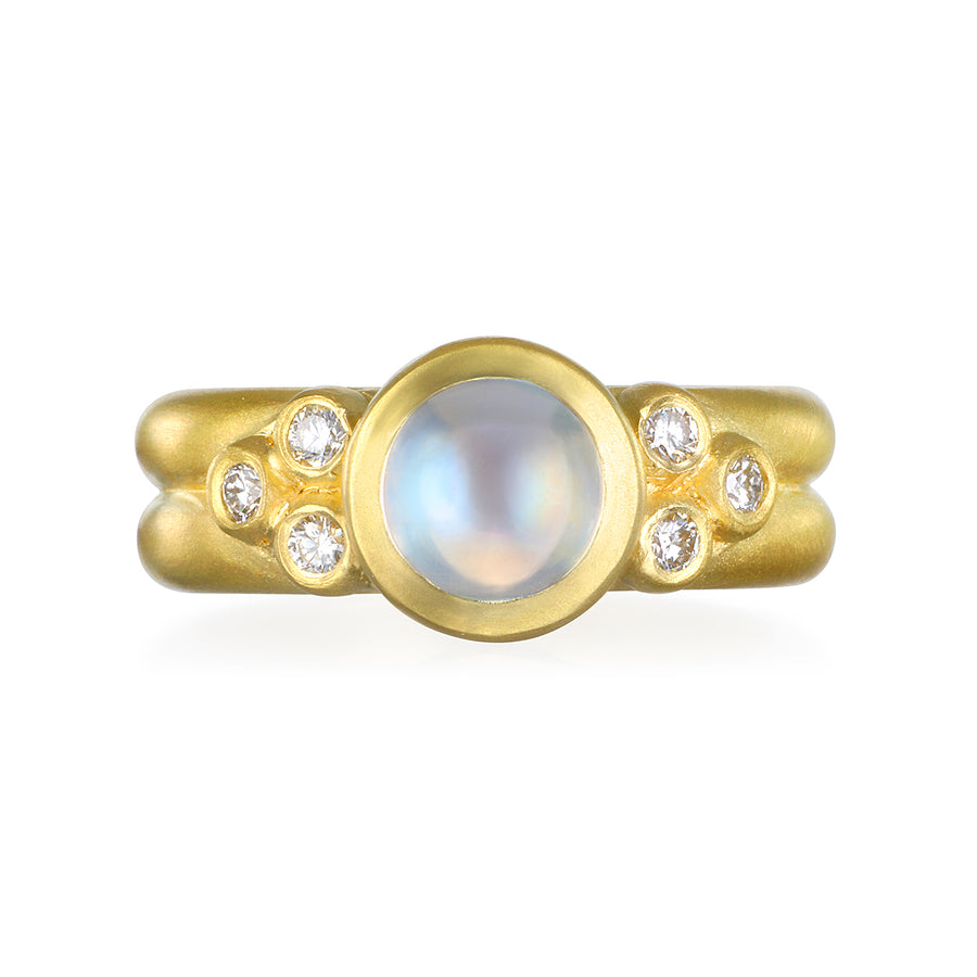18 Karat Gold Moonstone Bezel Ring with Triple Diamond Granulation