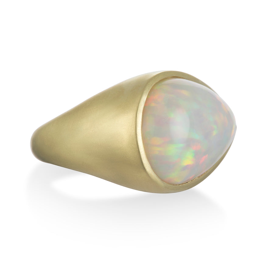 18 Karat Gold Ethiopian Opal Pear-shaped Ring