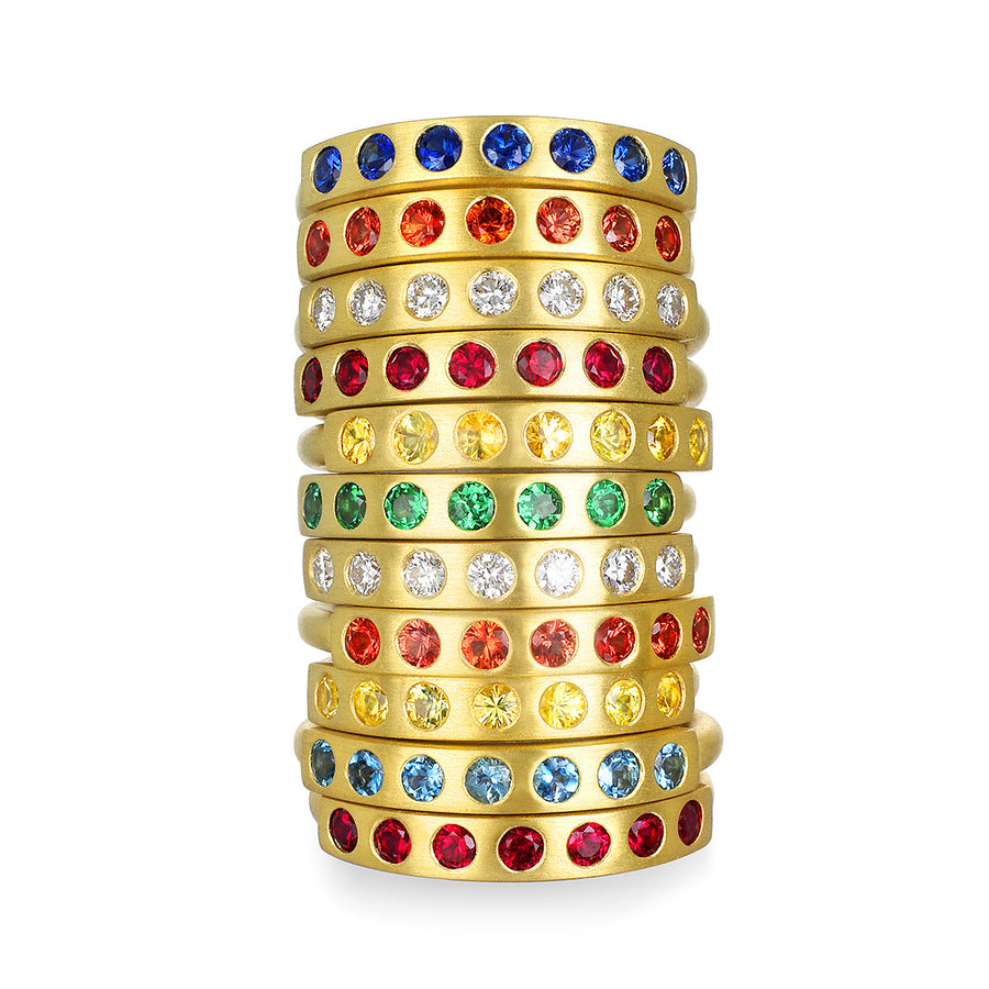 18 Karat Gold Diamond Bar Ring